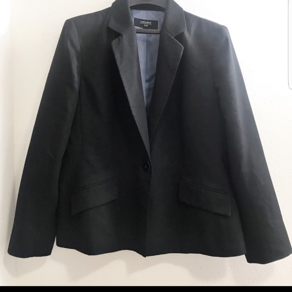 Jones Wear Ladies' Jacket Suit black size 16 EUC
